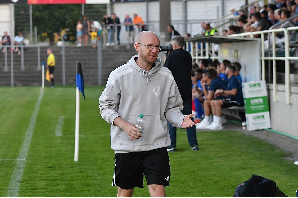 Kareths Trainer Michael Kirner will mit seiner Mannschaft gegen Osterhofen in die Erfolgsspur zurückkehren.