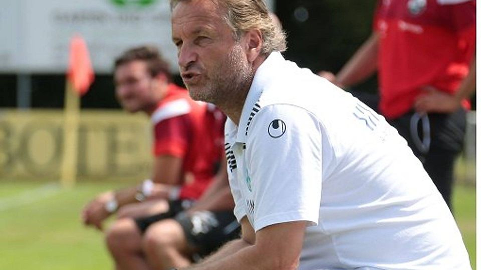 Trainer Alfred Kaminski ist vorsichtig optimistisch. Pressefoto Baumann