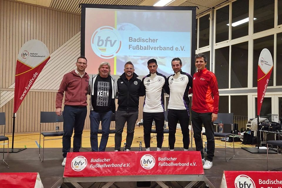 Die Talkrunde v.l.: Rouven Ettner, Ronny Zimmermann, Damir Dugandzic, Lars Stindl, Daniel Stredak und Christopher Benz.