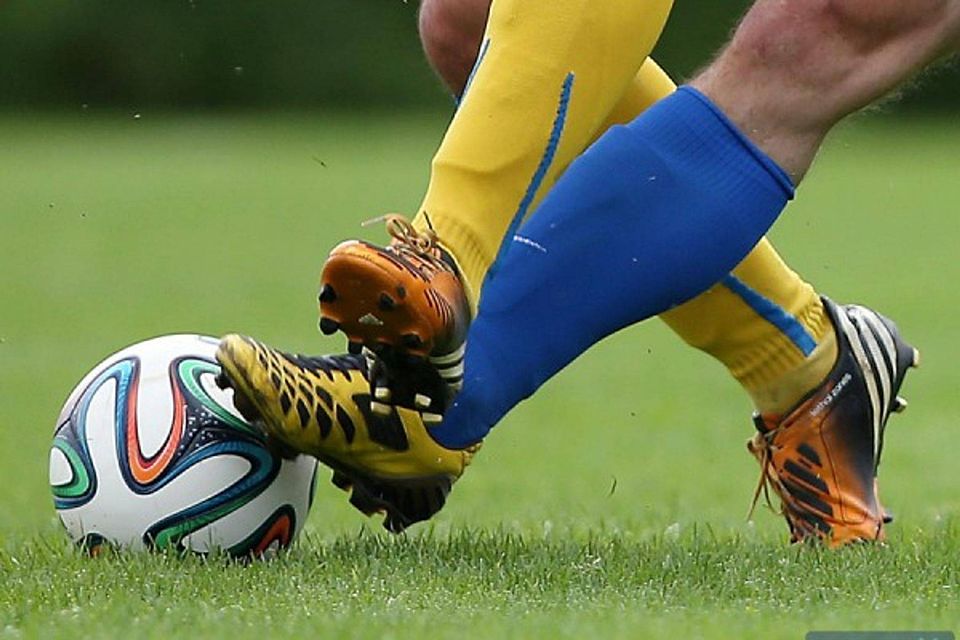 Unser Mann am Ball ist ganz nah dran an den Plätzen in der Region. Foto: Baumann