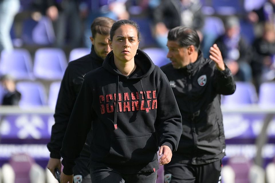 Talaba his-tuygusiz soradi