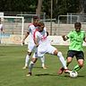 Sebastian Emre Stang (r./hier noch im grünen Trikot von Union Fürstenwalde) schlug bei seinem Debüt beim TSV Rudow promt ein und erzielte zwei Treffer gegen den Berliner SC.