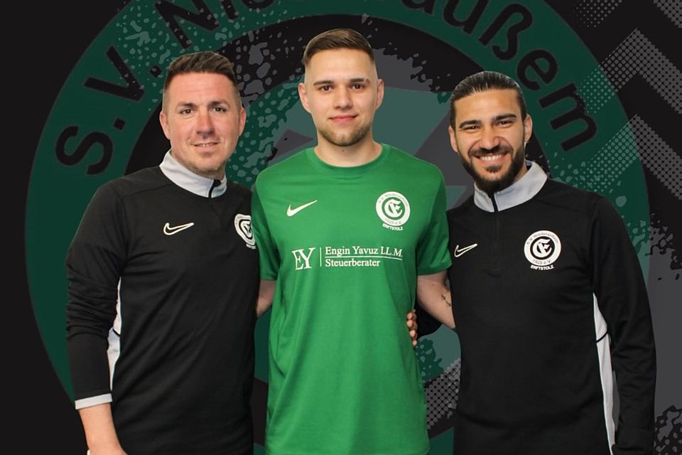 Sven Schiffer (mitte) ist aktuell noch in der Kreisliga B aktiv.