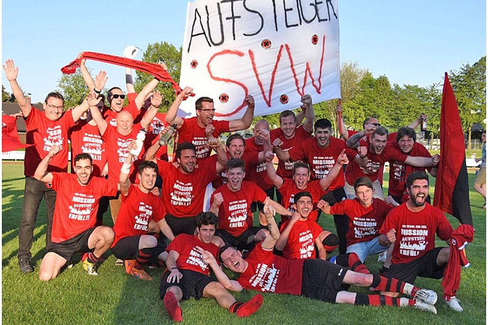 Geschafft: Der SV Wagenhofen machte mit einem 1:0-Sieg beim FC Schrobenhausen den Aufstieg perfekt.  Foto: Roland Geier