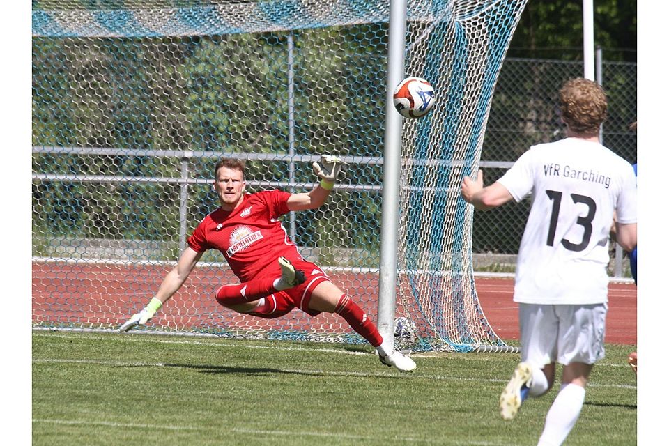 ASV-Torhüter Stefan Fängewisch und seine Vorderleute unterlagen dem VfR Garching 0:1.