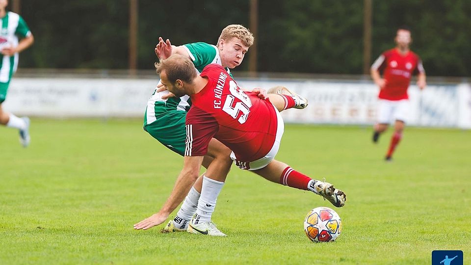 Der FC Künzing gewann zwar am Ende verdient mit 1:0 gegen den SV-Schalding-Heining II, doch zum Feiern war den Römern angesichts der schweren Verletzung ihres Stürmers wahrlich nicht.