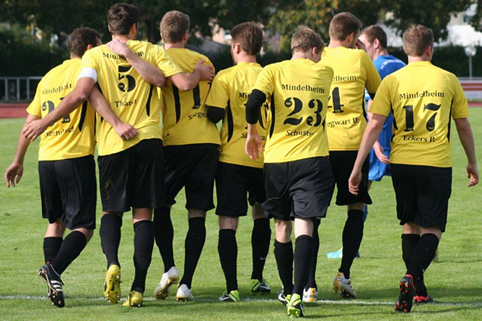 Wohin geht die Reise des TSV Mindelheim in dieser Saison? Am Samstag findet das erste Spiel ohne Trainer Dominik Deli statt. Gegen den Tabellenletzten TSV Marktoberdorf ist dennoch ein Sieg eingeplant.  Foto: Erich Wörishofer