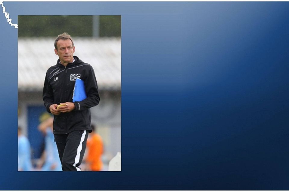 Trainer Lothar Mattner verweist seinen Abteilungsleiter von der Bank - der tritt zurück Foto: FuPa