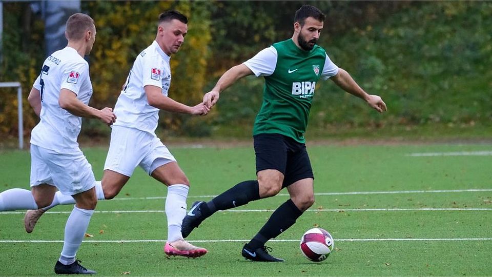 Fußball-Landesliga: Die Bielefelder Mannschaft von Trainer Jens Horstmann tritt bei offensiv starken Nieheimern an.