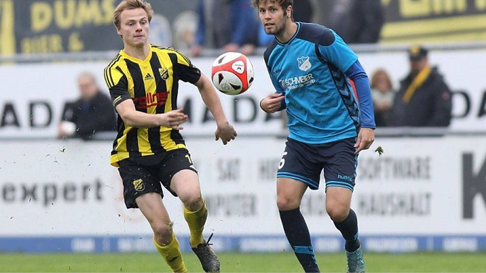 Fabian Hürzeler (re.) hat in Pipinsried frühzeitig seinen Vertrag für kommende Spielzeit verlängert. F: Weiderer