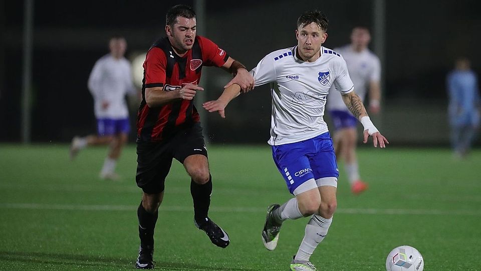 Im Duell der ambitionierten Westfalenligisten behielt Peckeloh in Erndtebrück die Oberhand.