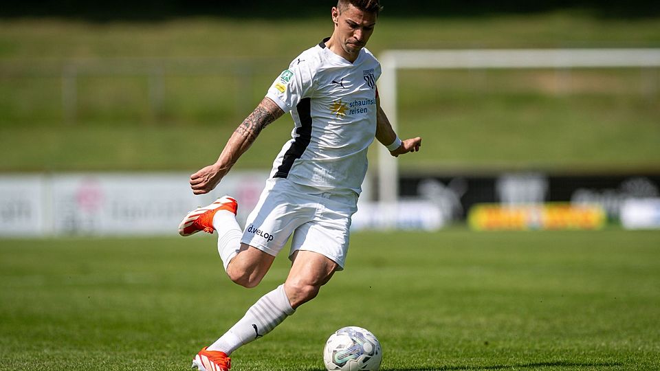 Beckert, hier noch im Trikot des 1. FC Bocholt.