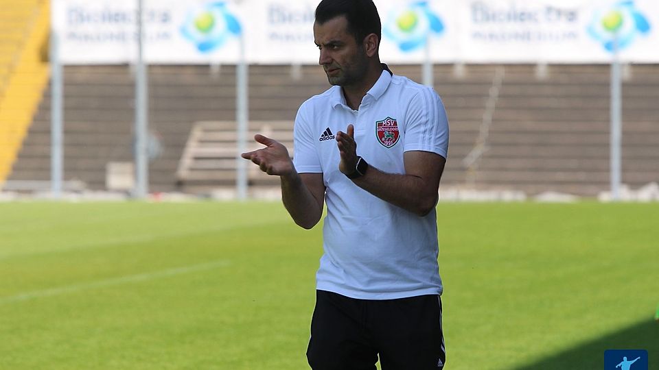 Botan Melik führt als Trainer den Neustart des MSV Düsseldorf an. 