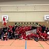 Teamfoto mit den Fans SV Stahl Unterwellenborn 