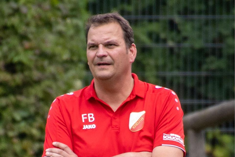 Hochzufrieden: Kreuths Trainer Franz Breunig.