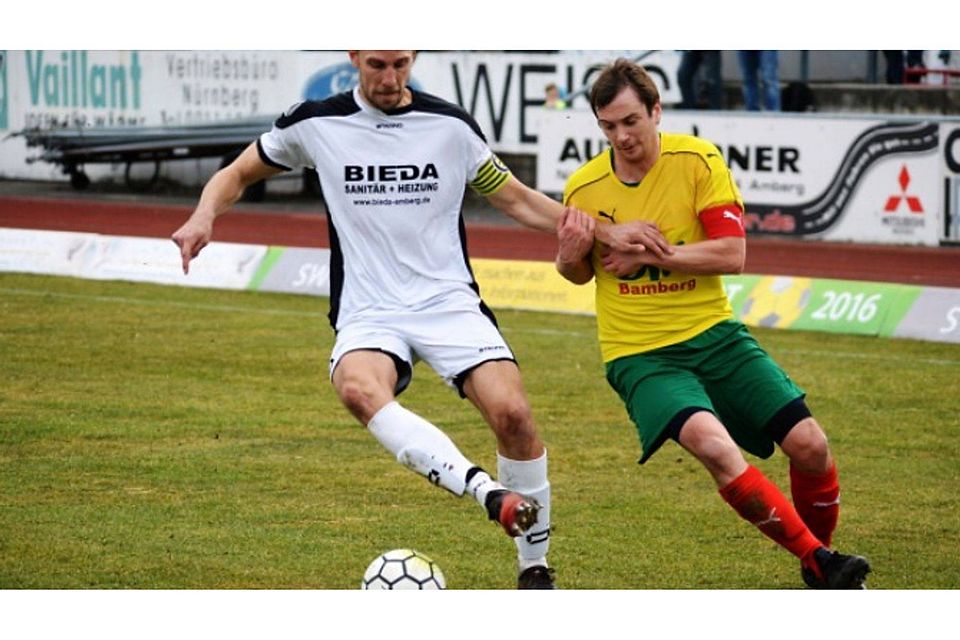 Der FC Amberg spielt gegen Alemannia Haibach voll auf Sieg.  Foto: Brückmann