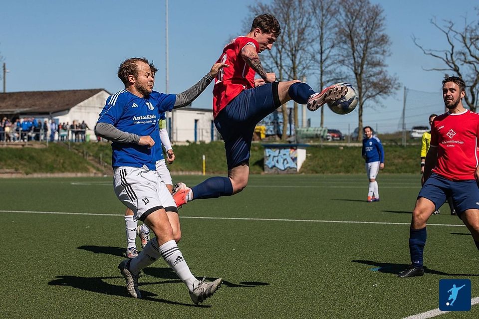 Eintracht Walsum fliegt mit vier Spielern in die Elf der Woche.