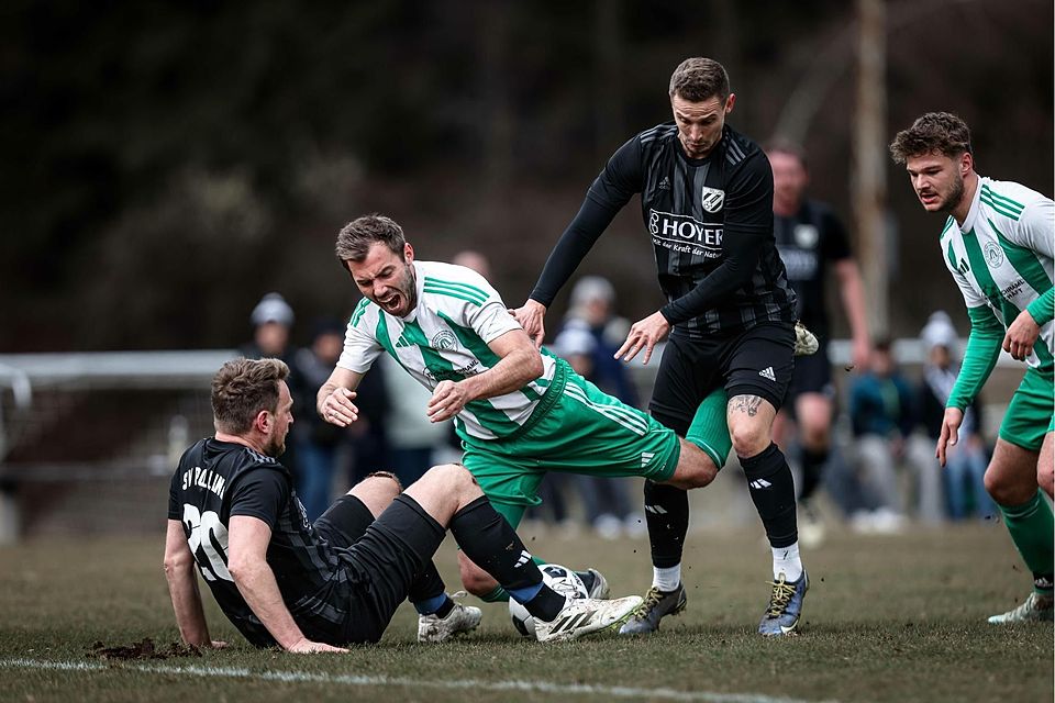 Für das Spiel gegen Olching stehen den Heilbrunnern vor allem Offensivspieler wie Anton Krinner (2.v.li.) oder Tobias Bauer zur Verfügung. Der eine oder andere wird gegen den Spitzenreiter weiter hinten ran müssen.