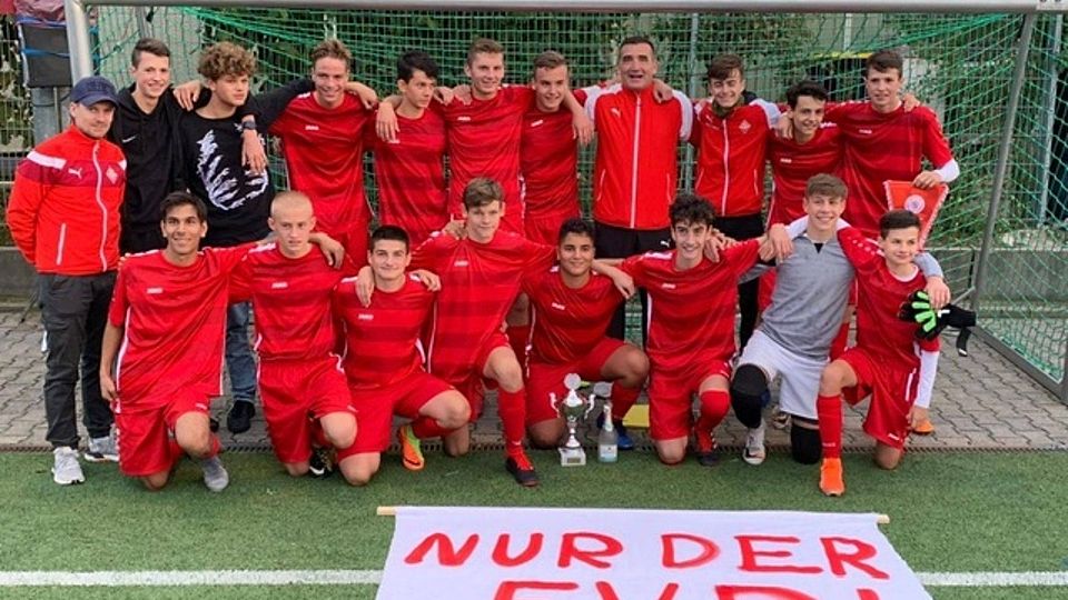 Setzten sich im Finale gegen die TSG 1846 Kastel durch: Die B Junioren des FV Delkenheim.