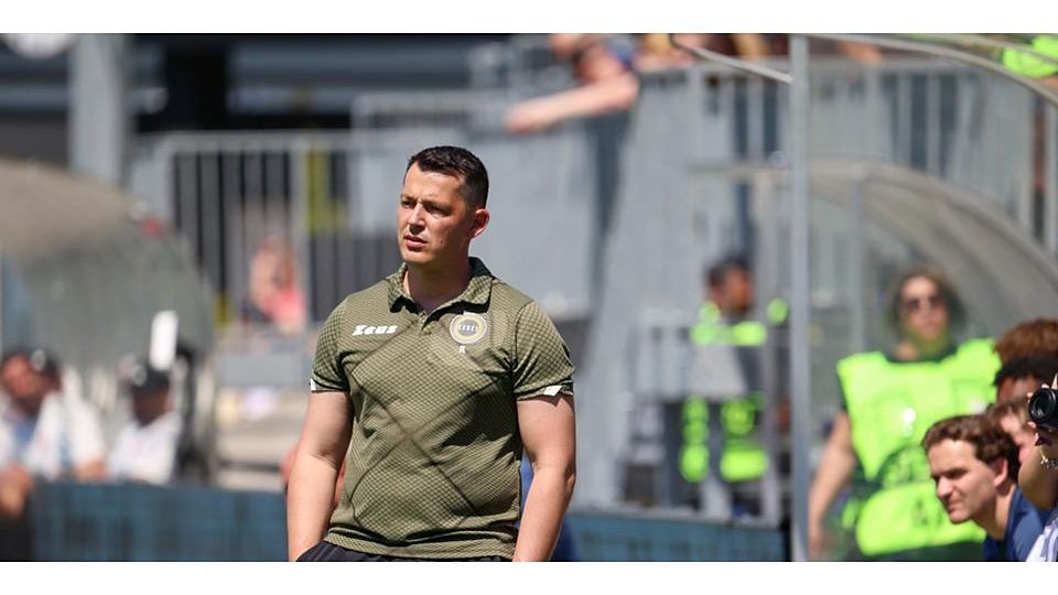 Trainer Tino Lagator wartet mit dem SV Hummetroth weiter auf den ersten Sieg.