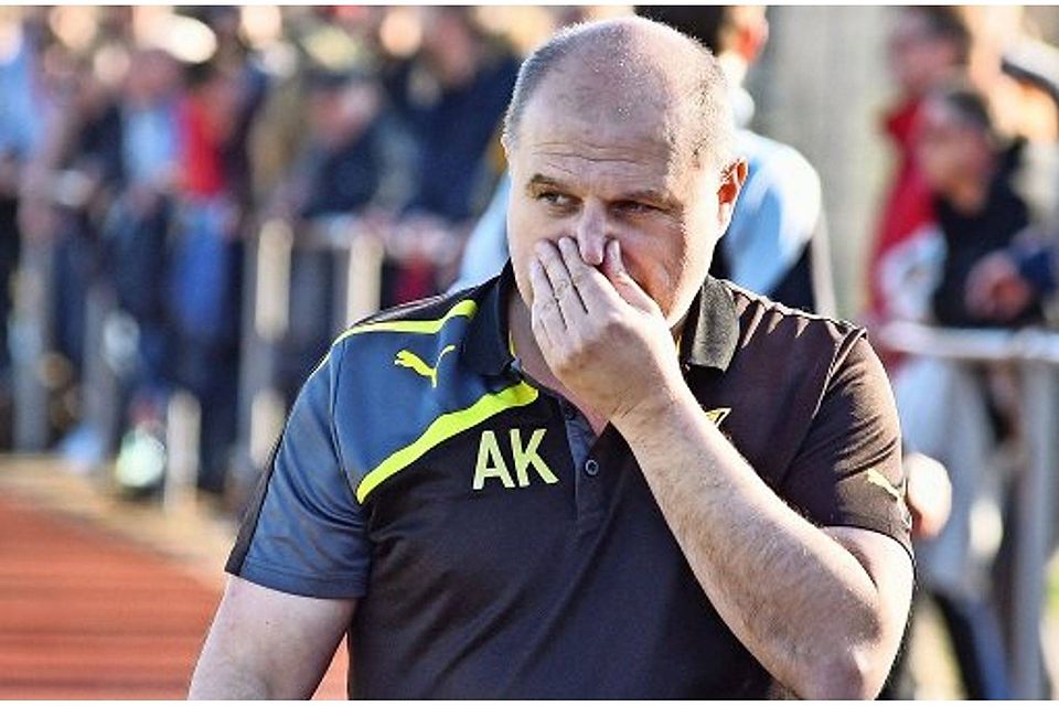 Happyend oder schwarze Stunde? Am Samstag wird der Echterdinger Trainer   Aleksandar Kalic die Antwort erhalten. Foto: Günter E. Bergmann