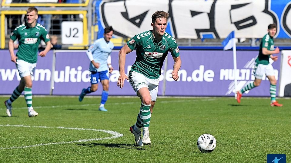 Mit einem 1:1-Remis im Gepäck trat der VfB Lübeck die Heimreise aus Delmenhorst an.