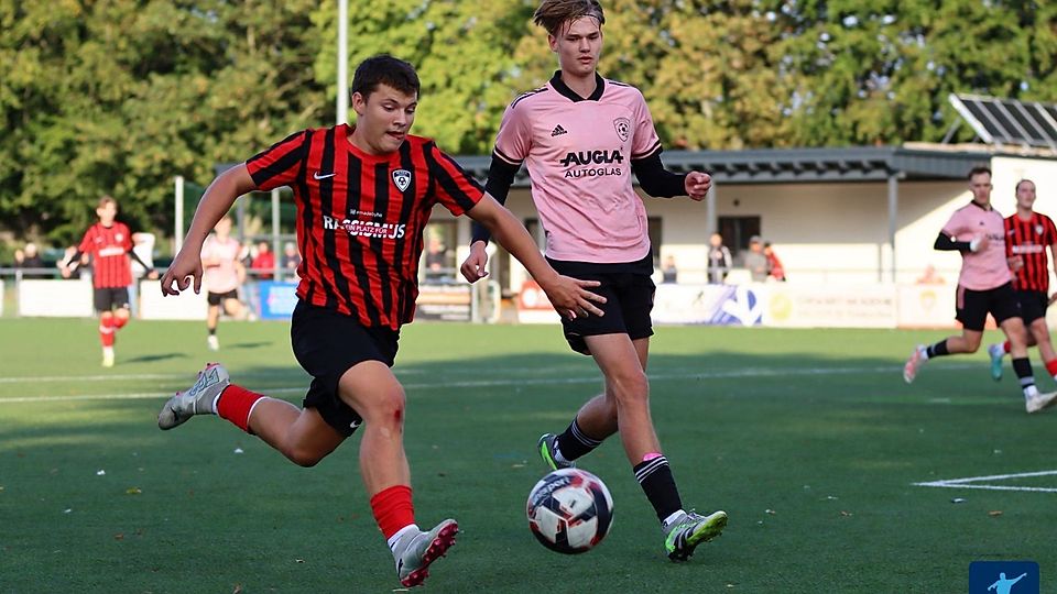Philip Urbanek (l.) war in der U19-Bezirksliga extrem treffsicher.