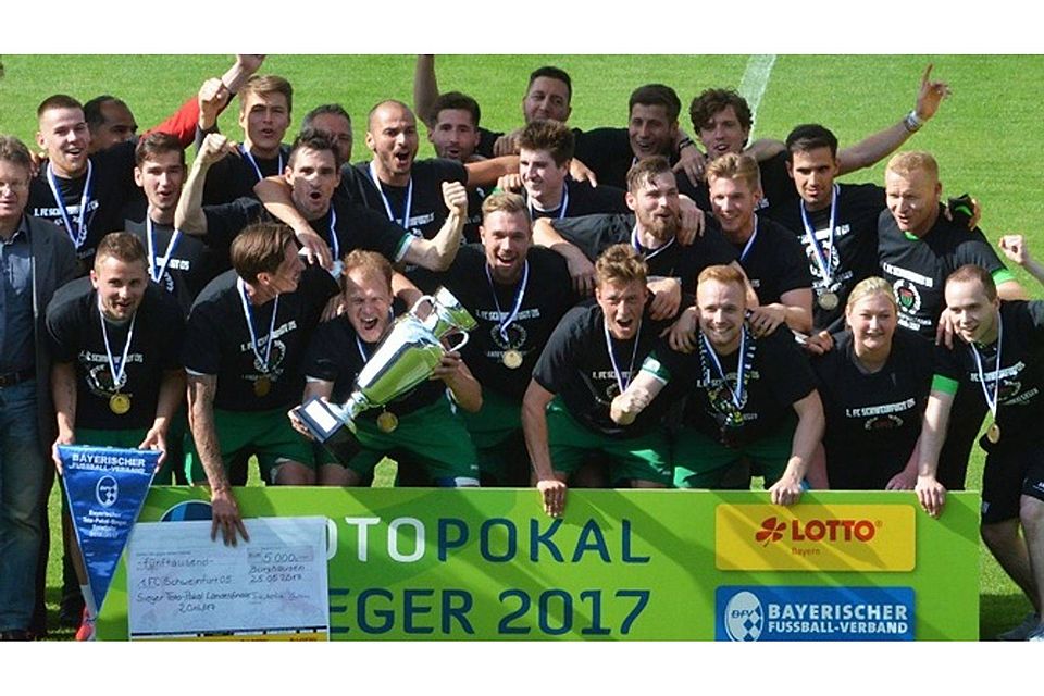 Premierentitel perfekt: der 1. FC Schweinfurt 05 krönt sich zum Bayerischen Pokalsieger. : Megapix