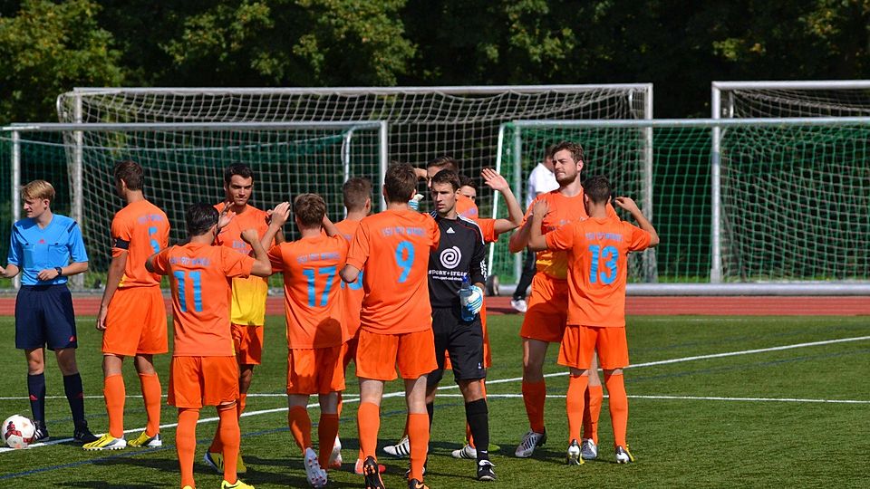 Vor dem Spiel in Beuerbach war für die Winkeler die Welt noch in Ordnung.Foto: Sprick.