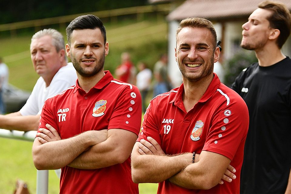 Am Saisonende geben Davut Arslan (links) und Maik Holzreiter ihr Traineramt bei der SG Walhalla ab.