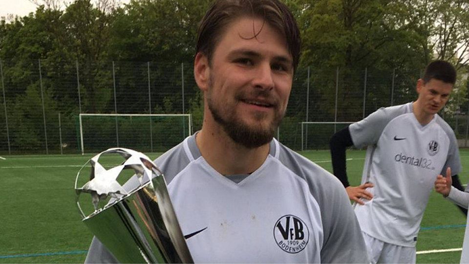 Blick in die Zukunft: Dennis Kirn gewinnt bei seinem Ü 32-Debüt direkt den Kreispokal.  F: VfB Bodenheim