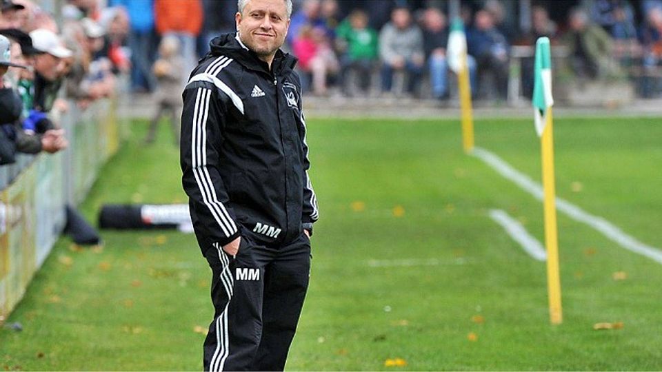 Der Blick richtet sich gen Frühjahrsrunde - und Richtung Regionalliga: Markus Mattes und seine Eichstätter Schützlinge wollen sich vom Platz an der Sonne nicht mehr verdrängen lassen. F: Traub