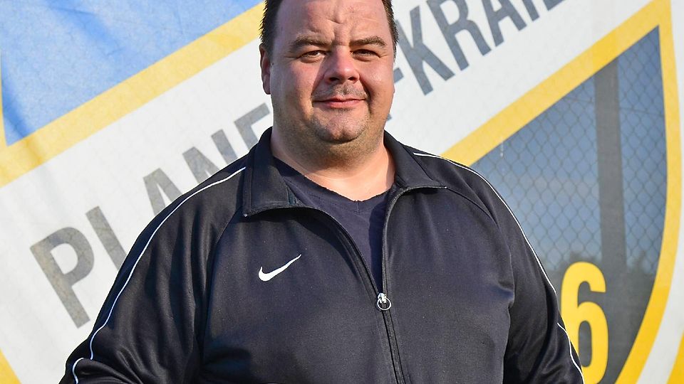 „Stimmung und Zusammenhalt sind richtig gut. Da wächst etwas zusammen.“ Trainer Pero Januzovic