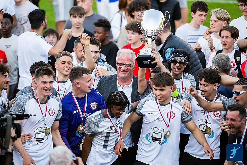 Der FC Una hat erstmals in seiner Geschichte die Coupe du Prince gewonnen
