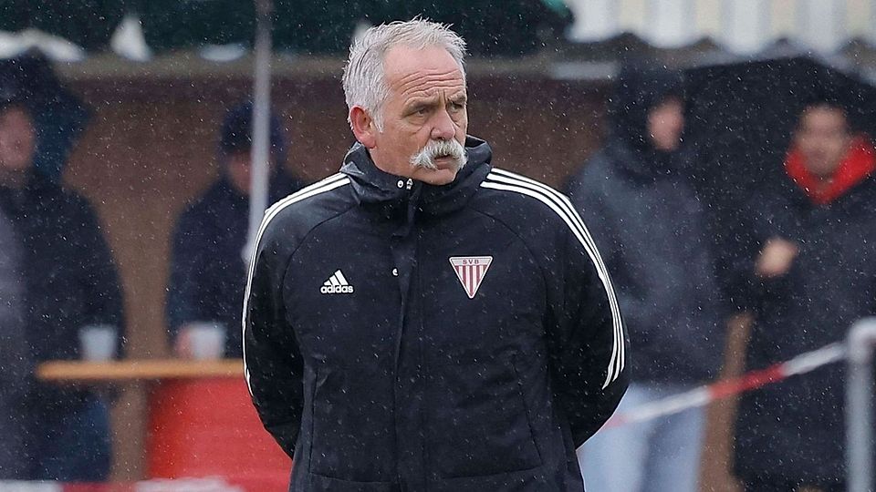 Mike Probst bleibt dem SV Bruckmühl als Trainer erhalten.