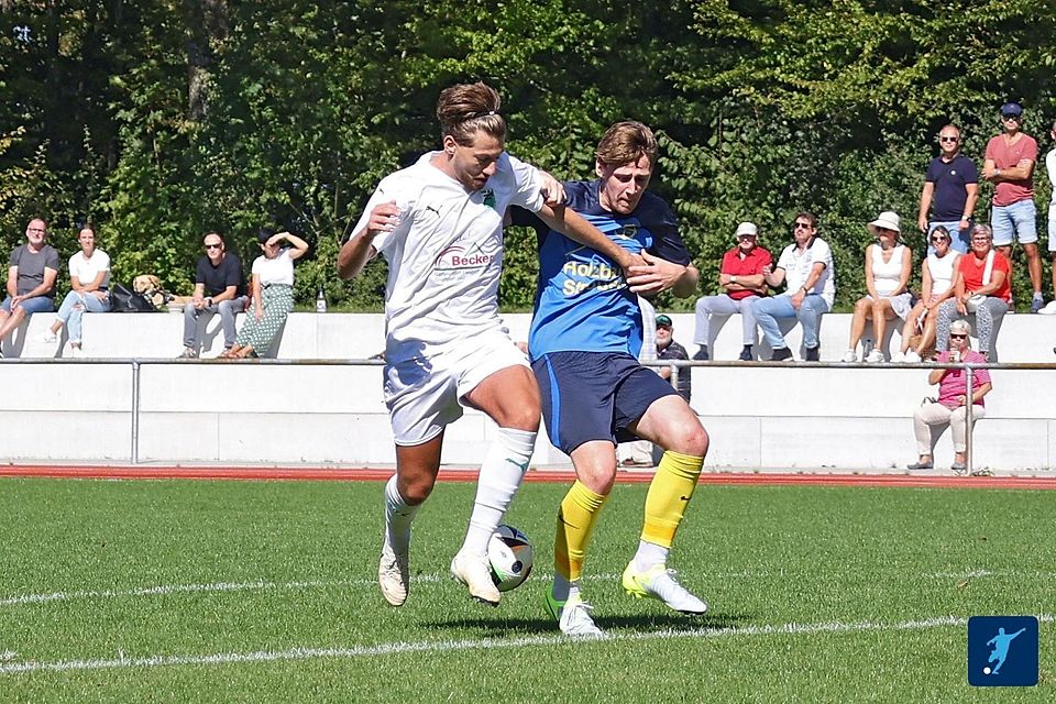 Laurence Paling (l.) steuerte am Samstag gegen Pforzheim den entscheidenden Treffer zum Zuze-Heimsieg bei.