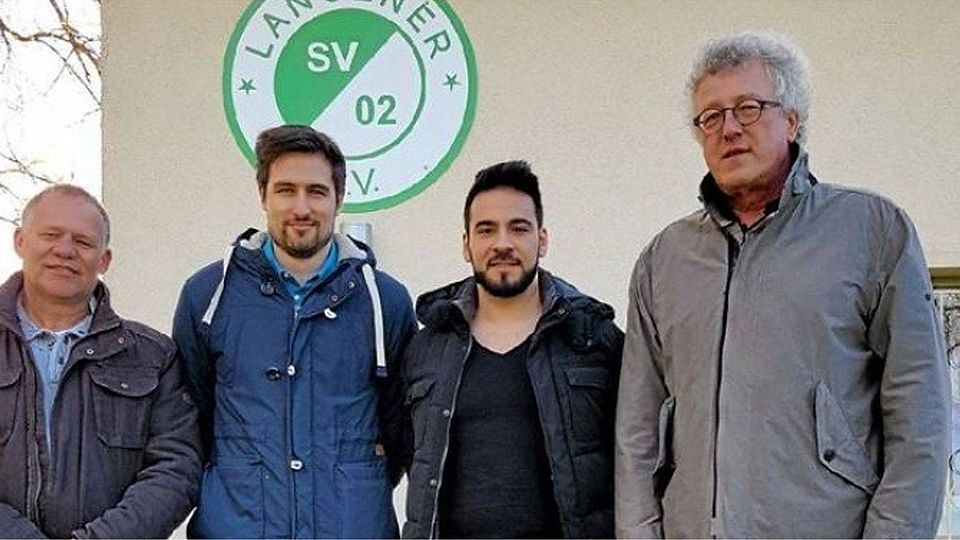 Führungsquartett: Thomas Lingk, die neuen Trainer Christoph Sperberg und Silvano Fiore, und Vereinschef Andreas Bernhardt (v.l.). © privat