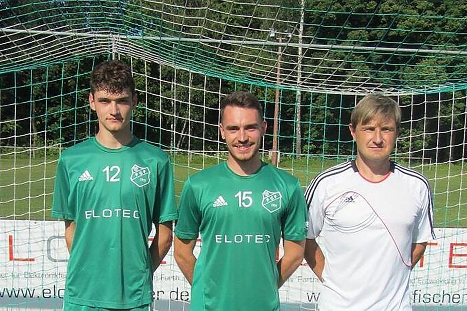 Spielertrainer Tomas Peterik (r.) kann mit (von links) David Augustin und Martin Gruber auf zwei Neue bauen.