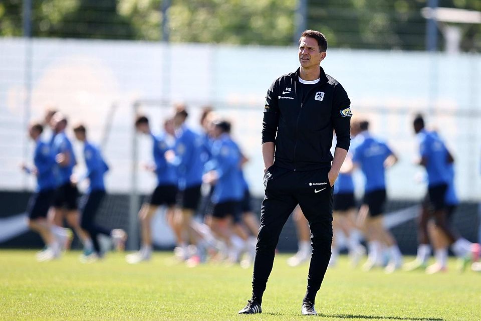 Was führt er taktisch im Schilde? 1860-Trainer Patrick Glöckner.