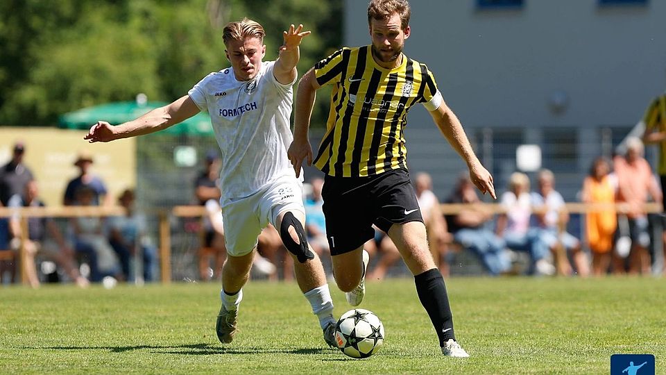 Herausragender Mittelfeldspieler: Daniel Fuchs (re.)