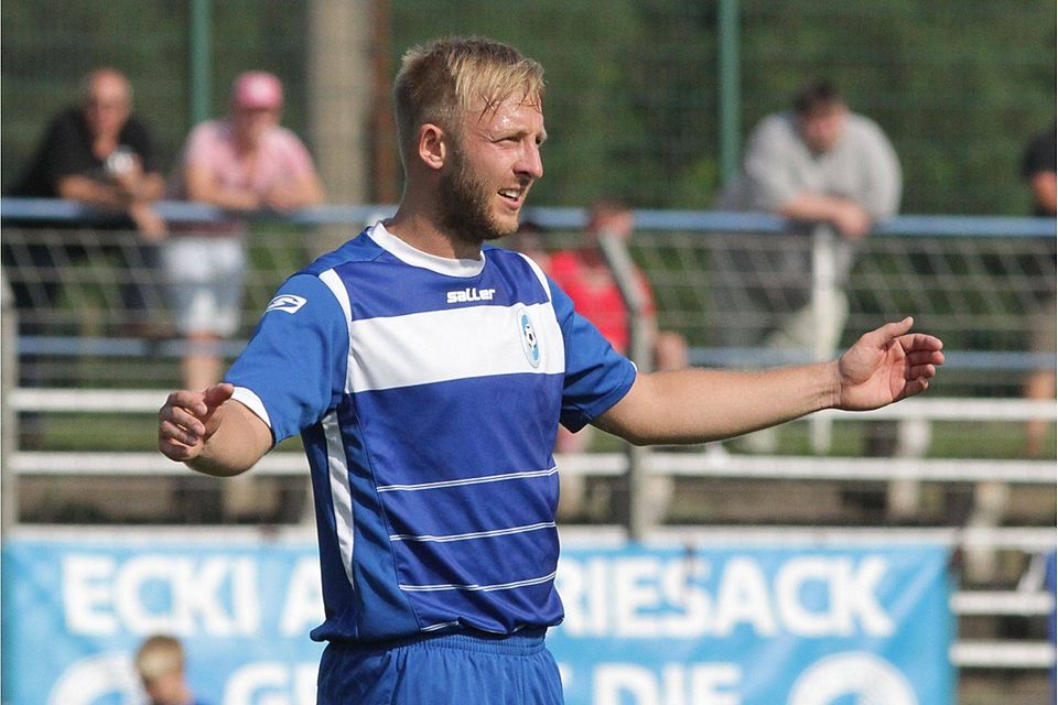 Alexander Tarnow und Co. sorgten gegen den VfB Krieschow für ein Torfestival.  F: Bock