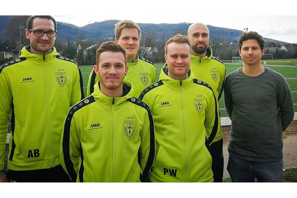 In der hinteren Reihe von links: Andreas Bechtold, Niklas Ziegler, Adrian Frankus und Matthias Rosmanith. Vordere Reihe von links: Leon Okle und Nico Frankus. | Foto: Verein