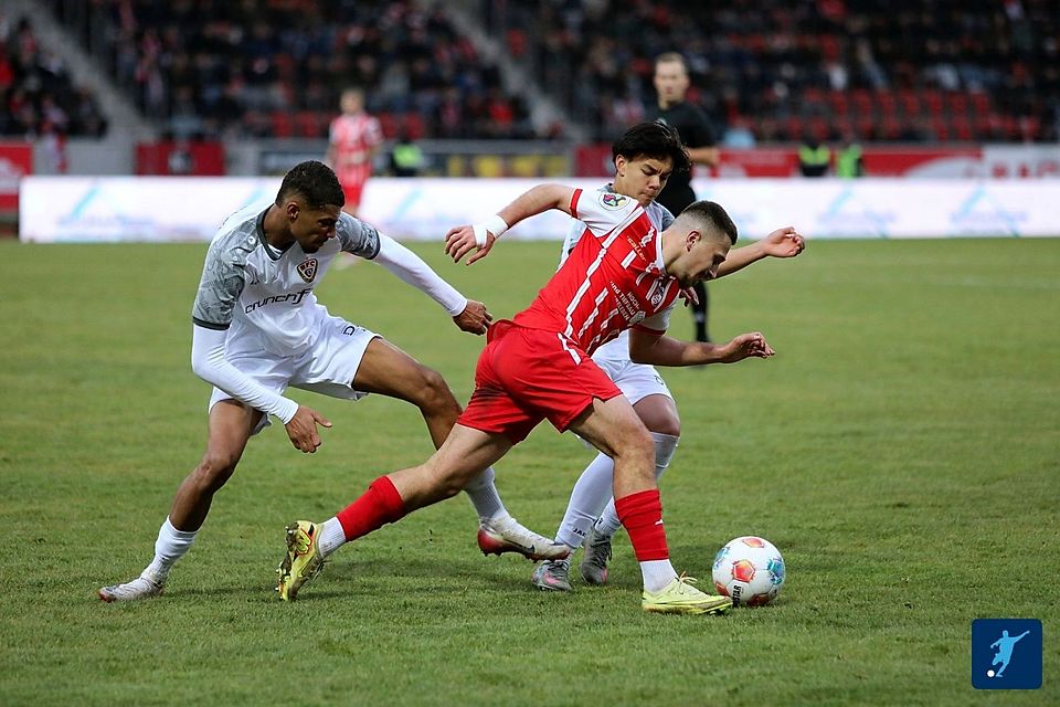 Stark am Ball: Artur Golubytskij.