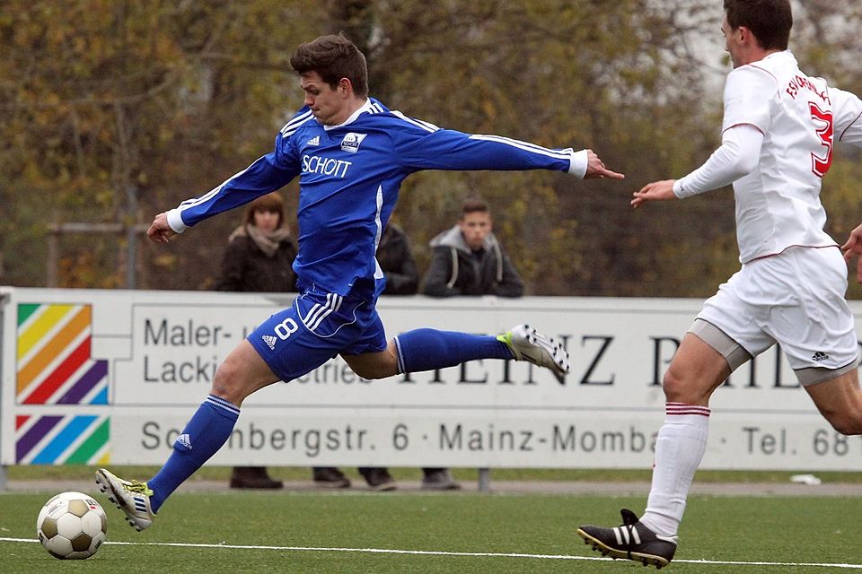 Schussstark: Eine Saison spielte Kunert im blau-weißen Dress des TSV Schott Mainz.