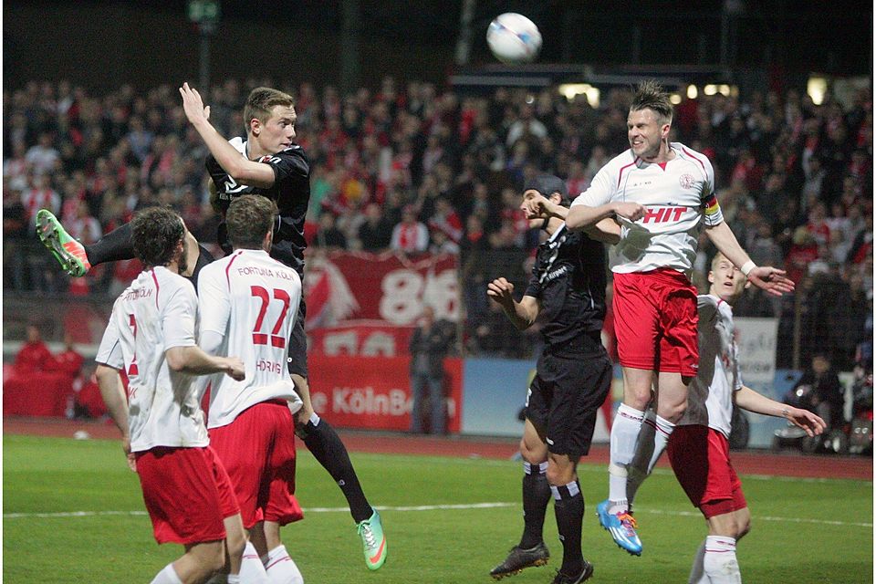 Im Viertelfinale des Mittelrheinpokals 2013/14 hatte die Viktoria das besser Ende für sich.Foto: Dahmen