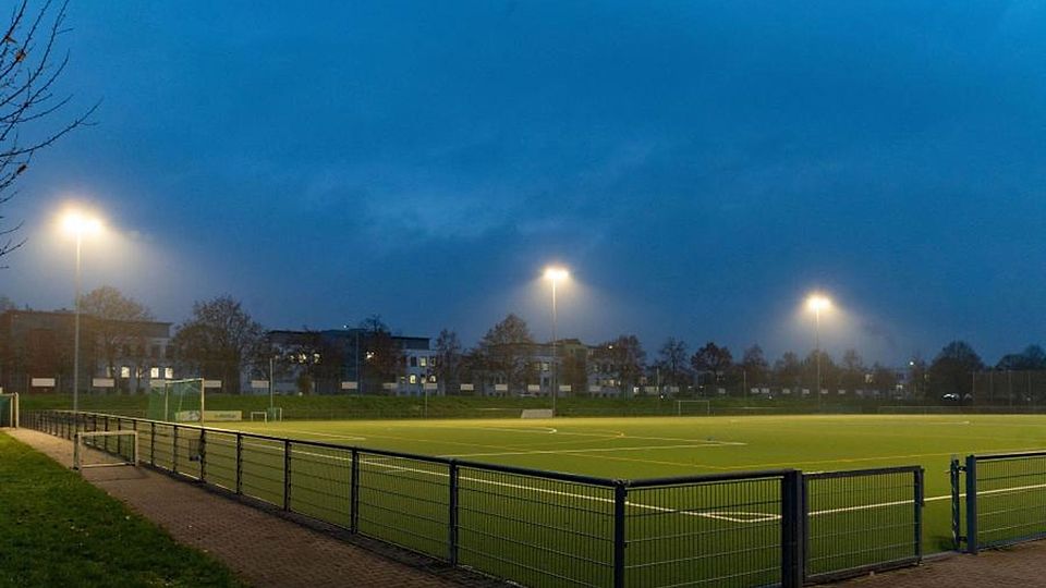 In der B-Liga Groß-Gerau kann sich Eintracht Rüsselsheim auch im Nebel an der Tabellenspitze halten. (Symbolbild)	Foto: Thomas Neu