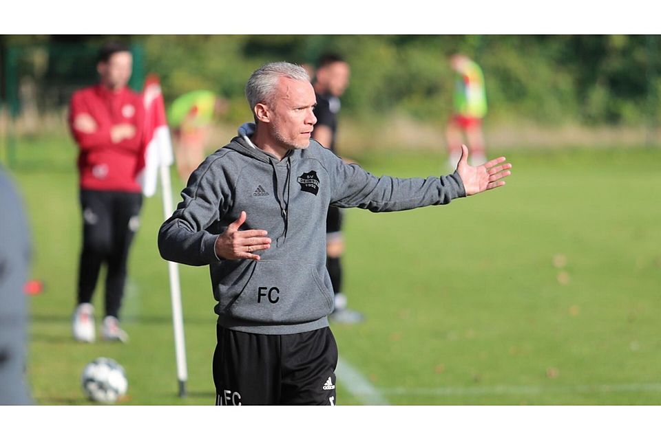 „Wir wissen, dass wir mindestens sieben Punkte holen müssen“, sagt Deinstes Coach Filippo Callerame. Foto: Berlin 