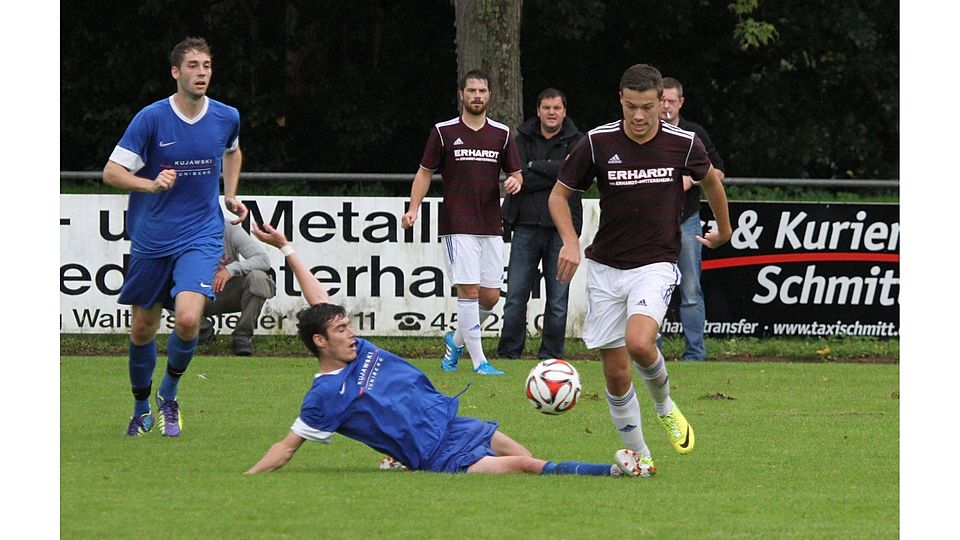 Christoph Müller (rechts) ist mit dem FC Heitersheim gerade gut in Fahrt. | Archivfoto: Benedikt Hecht.