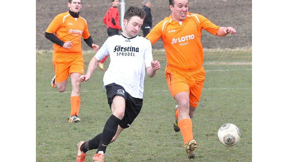 Während die FSG Vogelsberg II am Sonntag nach Sickels reisen muss, erwartet der VfL Lauterbach in der Lauterkampfbahn den Spitzenreiter SG Johannesberg II. 	Foto: Zinn