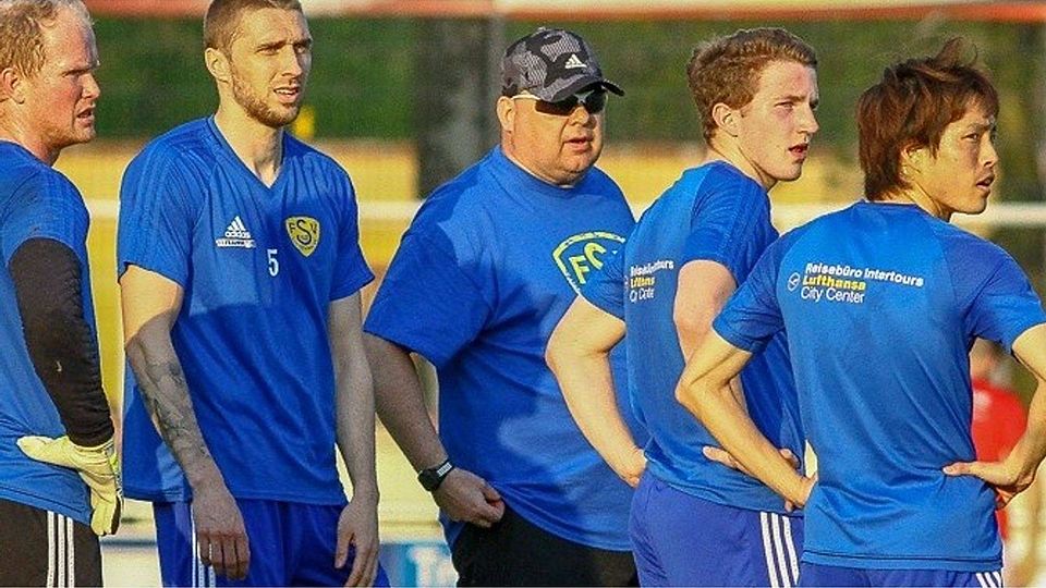 FSV-Trainer Sven Thoß ist auf der Suche nach einer neuen Luckenwalder Mannschaft für kommende Saison. F: Bock